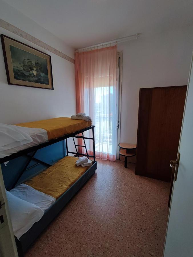 Hotel Primavera Sul Mare Лидо-ди-Савио Экстерьер фото